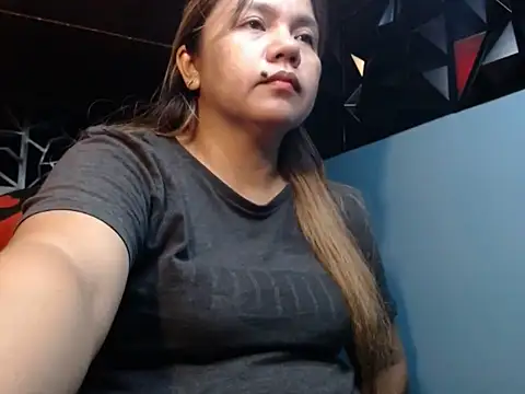 ambersmile - Ambersmile's free webcam - UK Sex Cams