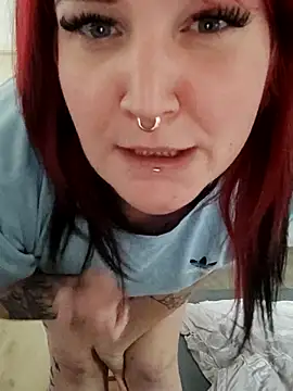 TiffiChantiT2
