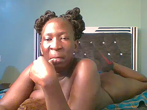 blackcuteebony