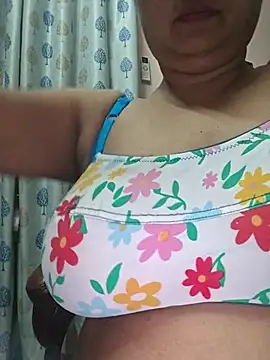 dianaa9 - Dianaa9's free webcam - UK Sex Cams