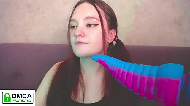 Alyssa___Scarlet