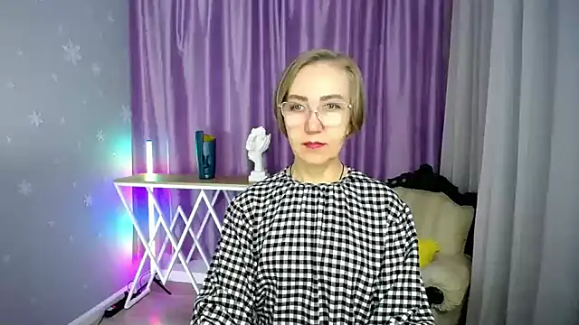queen_a_n_i
