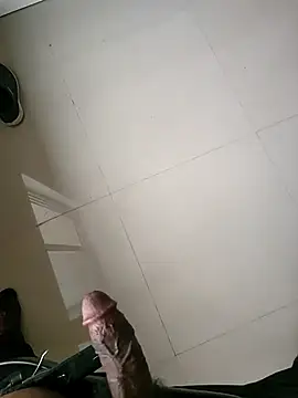 samlord261 - Samlord261's free webcam