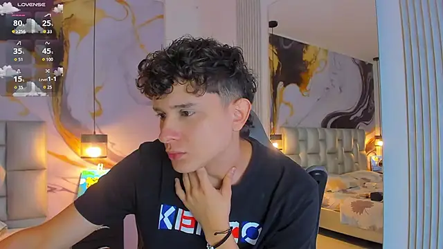 Nathan_Bluee