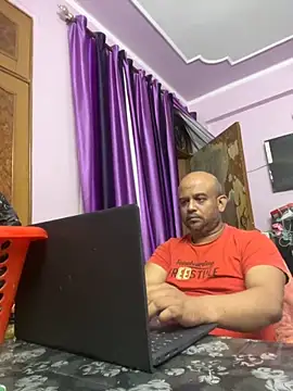 Dick_6inches_Delhi