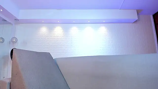 violet_scott