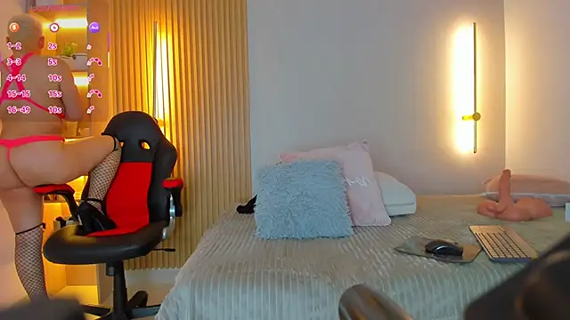 mia_becke