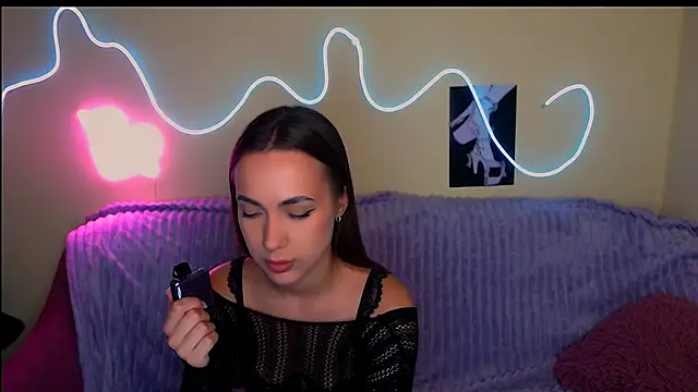 Mia_cutie77
