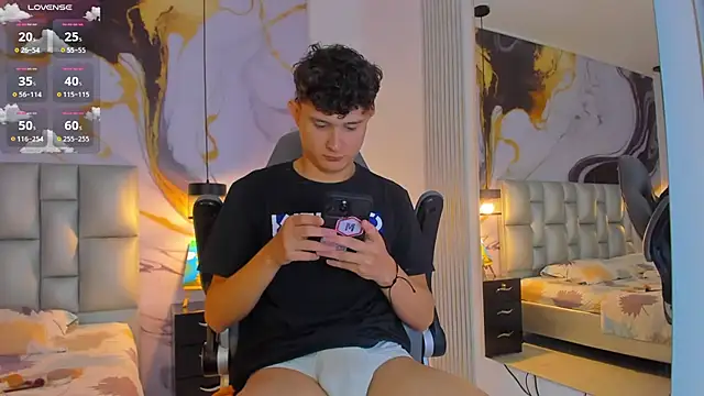 Nathan_Bluee