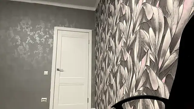 HollyCroker