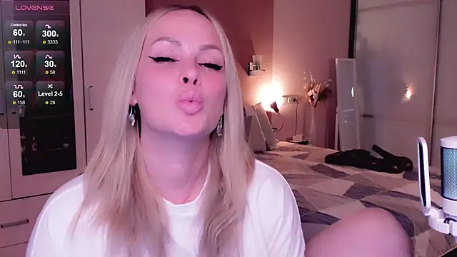 Libby_Nora