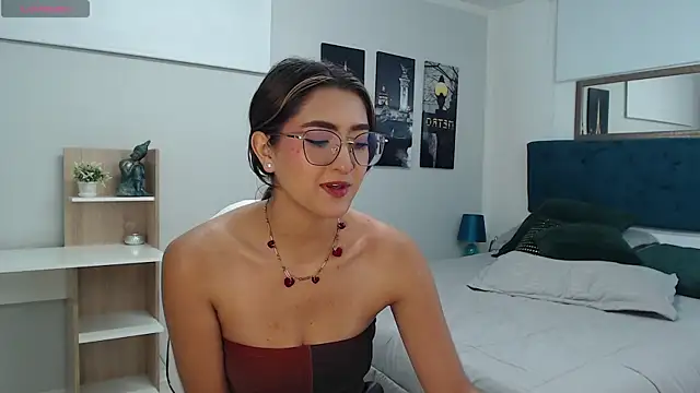 madame_lottie - Madame_lottie's free webcam - UK Sex Cams