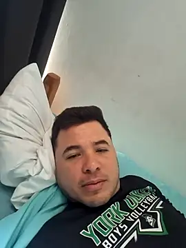 victorjose3030 - Victorjose3030's free webcam - UK Sex Cams