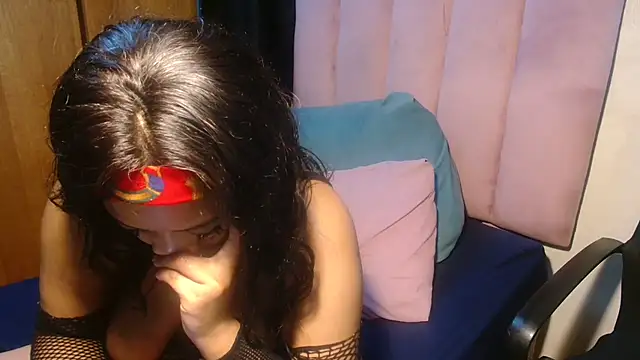 RoxyLuv77