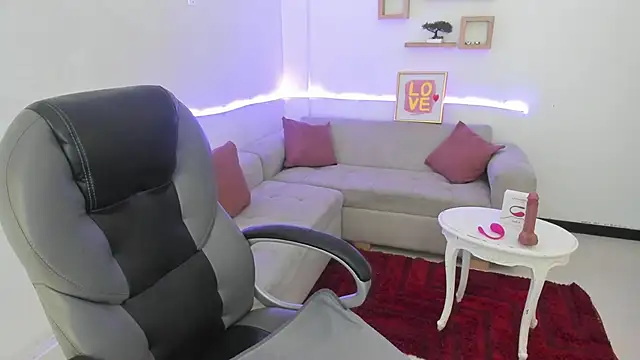 Obsession_Lana
