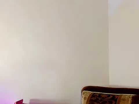 megan_gil_ - Megan_Gil_'s free webcam - UK Sex Cams