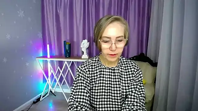 queen_a_n_i