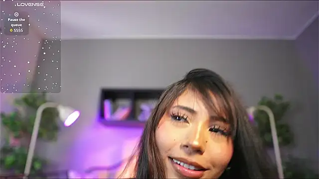 nanii_velvett