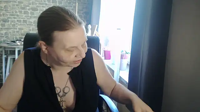 SweetPhoenix76