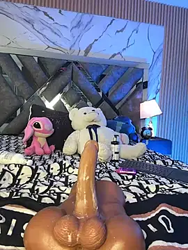 LylaLee111
