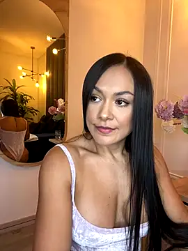 TiffanyyLam
