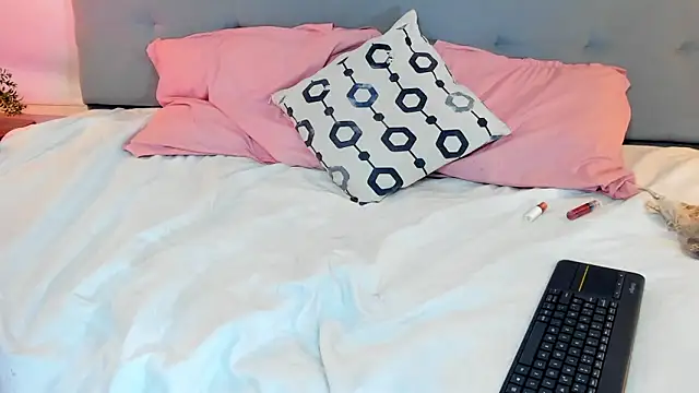 Luna_Claire