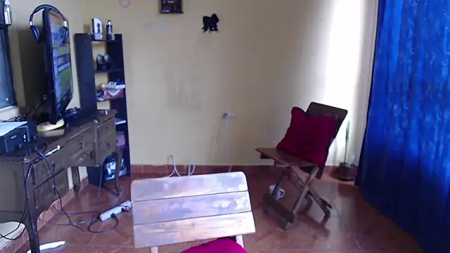 violet_and_smith - Violet_And_Smith's free webcam - UK Sex Cams