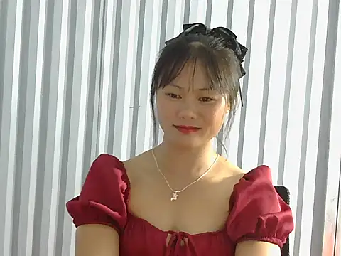 Sisi_dy01
