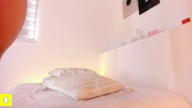 nicolette_bale