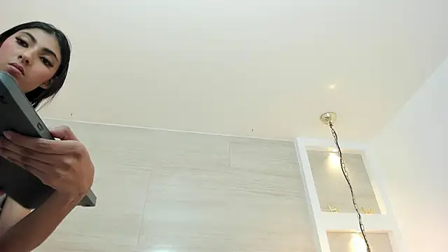 karol_lewiss