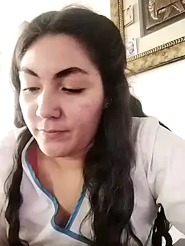 katha_steele_