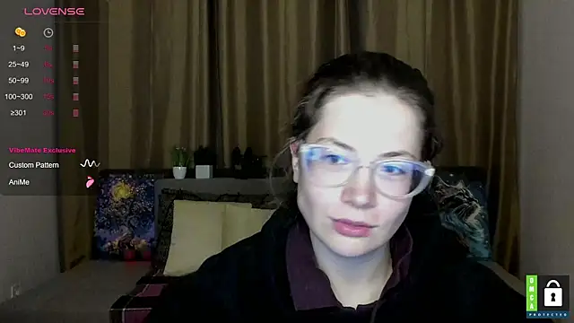 Alicia_redfollow