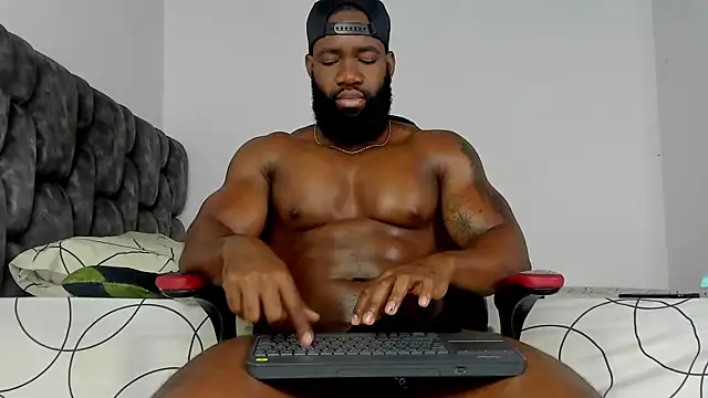  james_musclebbc chat room
