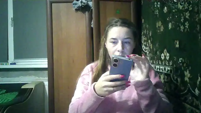 Kitten36 chat room