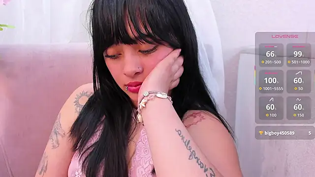 naomy_bss