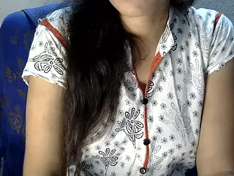 Neha_Sharma1