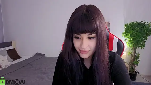Erika_peach
