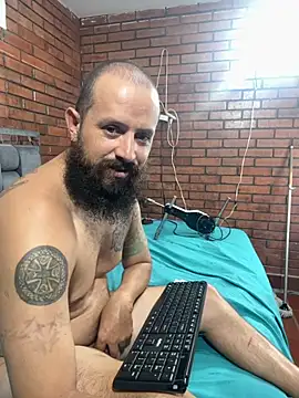 Couple_Gold69 from StripChat is Freechat