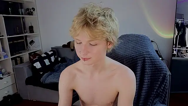 your_avatar (M twink) - DOGGY POSE