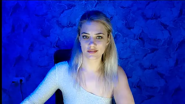 nika_gold1