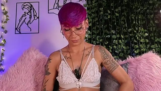 MiaMorgan_