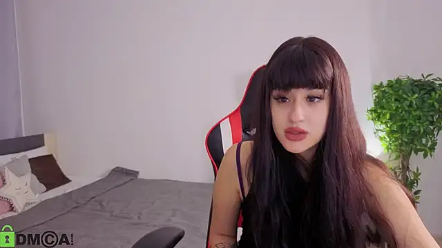 Erika_peach