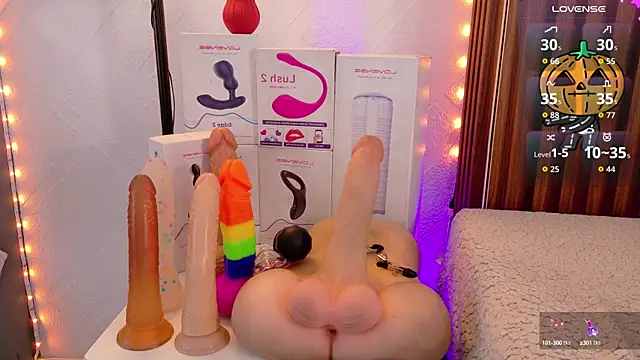 Naughty__Chriss