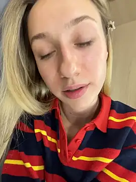 Lia__Love