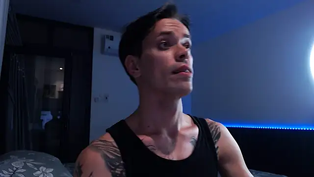 william_henry_ - William_Henry_'s free webcam - UK Sex Cams