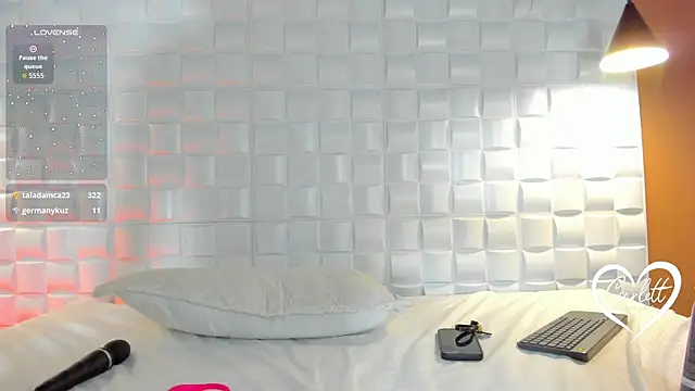 Scarlett_Kiiss
