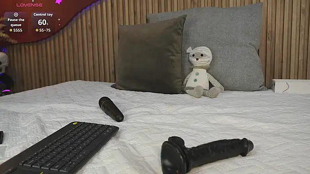 Nina_Kinky