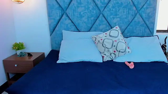 Honey_Anny_