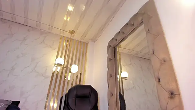 Melaniegh_