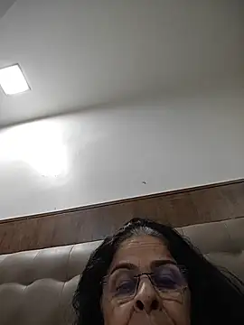 NakedMILFx